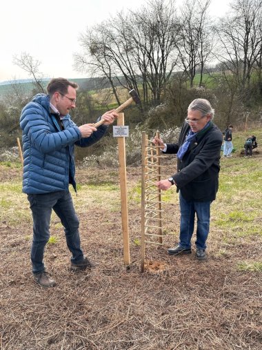 Bgm. Rauschenberger mit Landrat Klaus Peter Schellhaas